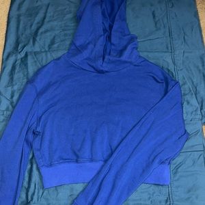crop hoodie